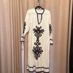 Elegant Tunic Black and White Embroidered Dress